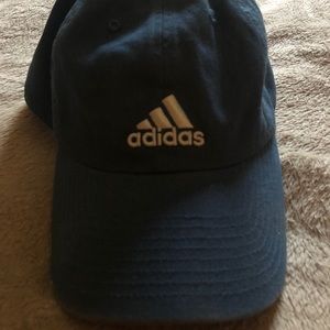 ADIDAS— women’s fashion hat